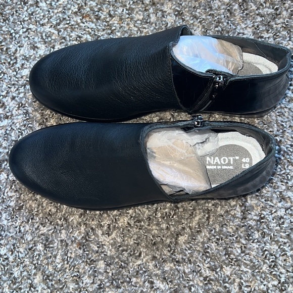 Naot Bayamo handmade  Leather Size 9 Brand New - Picture 6 of 13